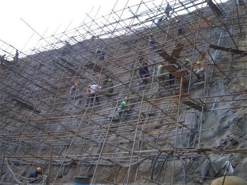 加查公路桩基检测