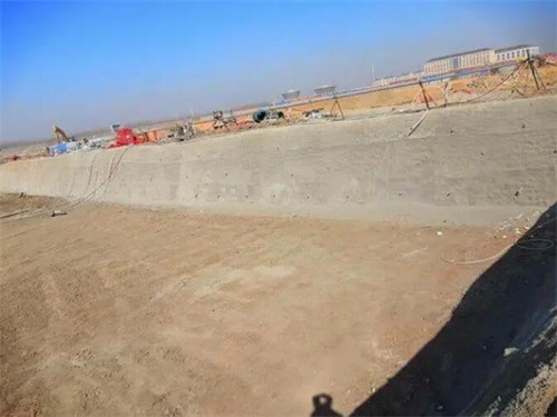 加查高铁桩基础建设